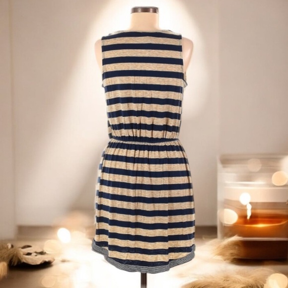 Bobeau Striped Sleeveless Dress | SIZE M - Picture 2 of 7